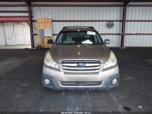 45712031 :رقم المزاد ، 4S4BRBDC1E3236155 vin ، 2014 Subaru Outback 2.5i Premium مزاد بيع