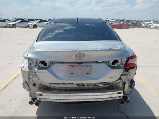 4T1B61HK6JU099125 Toyota CAMRY XSE