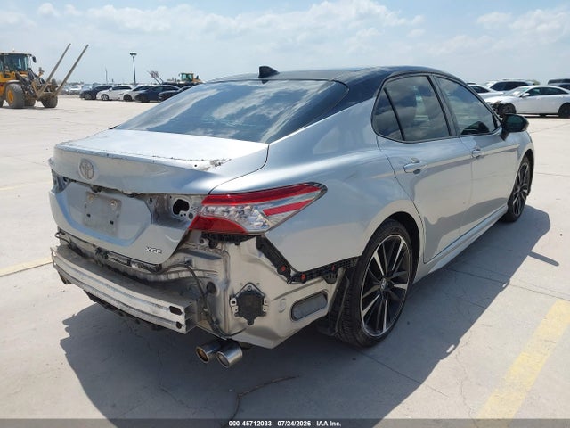 4T1B61HK6JU099125 Toyota CAMRY XSE
