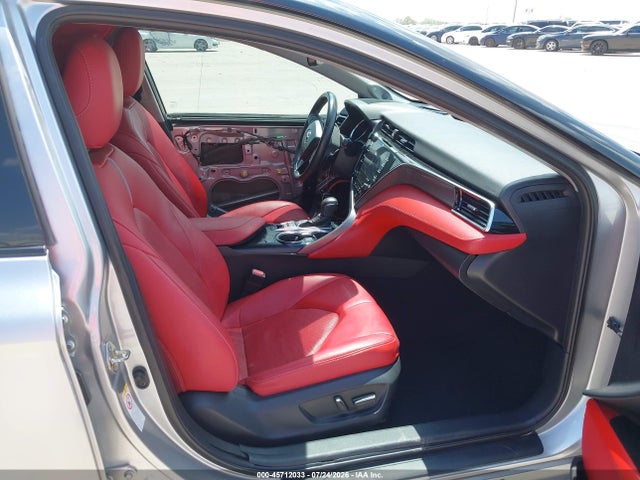 4T1B61HK6JU099125 Toyota CAMRY XSE