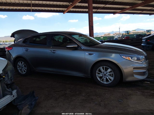 KIA Optima 2018 5XXGT4L33JG206139 Image 13