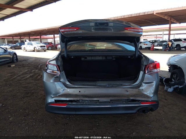 KIA Optima 2018 5XXGT4L33JG206139 Image 16