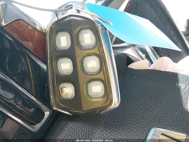 45712043 :رقم المزاد ، 1GYS4TKJ3FR611384 vin ، 2015 Cadillac Escalade Esv Premium مزاد بيع
