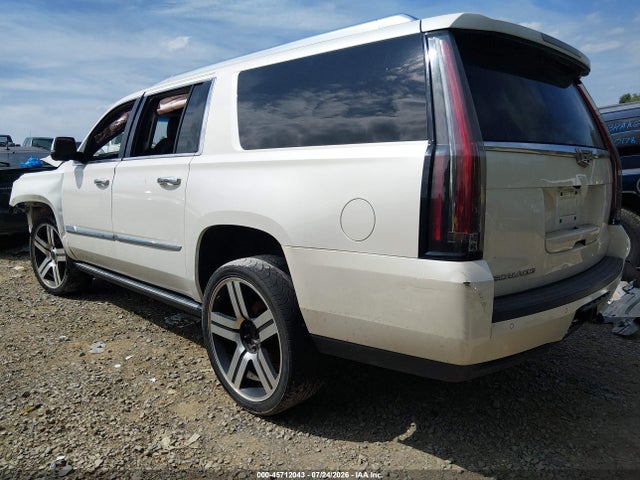 45712043 :رقم المزاد ، 1GYS4TKJ3FR611384 vin ، 2015 Cadillac Escalade Esv Premium مزاد بيع