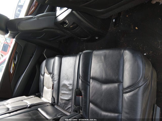 45712043 :رقم المزاد ، 1GYS4TKJ3FR611384 vin ، 2015 Cadillac Escalade Esv Premium مزاد بيع