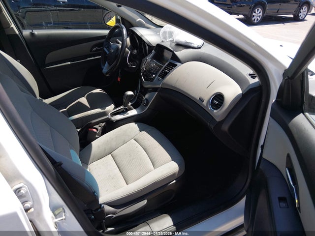 1G1PC5SB3E7317490 Chevrolet Cruze 1lt Auto