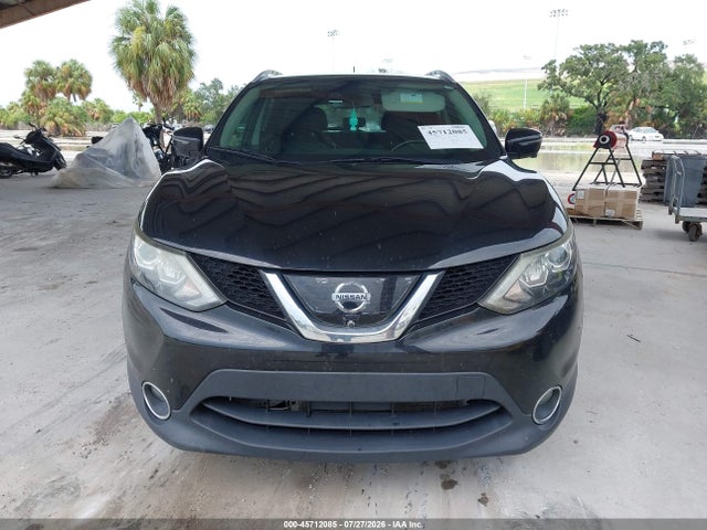 Auction sale of the 2017 Nissan Rogue Sport Sl, vin: JN1BJ1CP9HW005388, lot number: 45712085