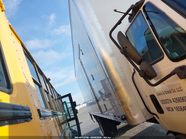 45712126 :رقم المزاد ، 1HTMMMML0JH098518 vin ، 2018 International Durastar 4300 مزاد بيع
