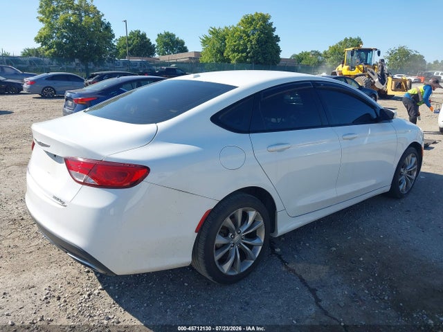 Продаж на аукціоні авто 2015 Chrysler 200 S, vin: 1C3CCCDG9FN700581, номер лоту: 45712130