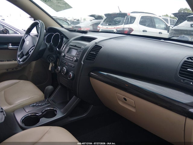Продажа на аукционе авто 2011 Kia Sorento Lx V6, vin: 5XYKTDA22BG050550, номер лота: 45712154