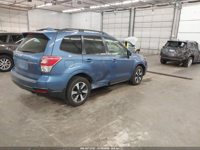 45712157 :رقم المزاد ، JF2SJAEC9JH592761 vin ، 2018 Subaru Forester 2.5i Premium مزاد بيع