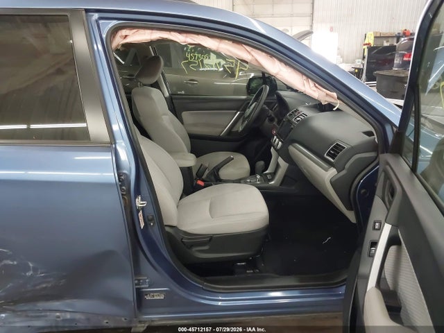 45712157 :رقم المزاد ، JF2SJAEC9JH592761 vin ، 2018 Subaru Forester 2.5i Premium مزاد بيع