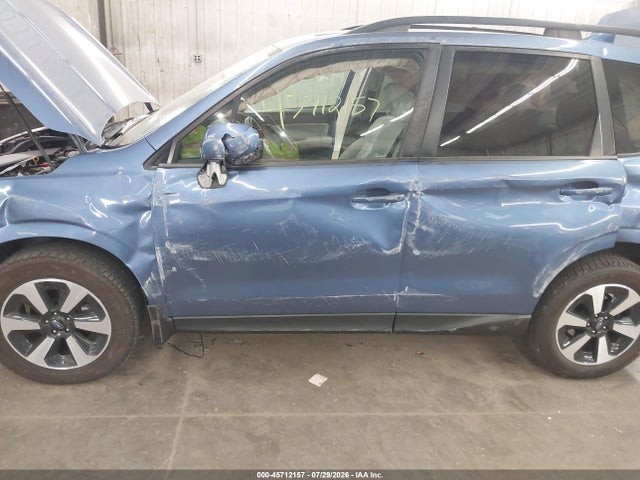 45712157 :رقم المزاد ، JF2SJAEC9JH592761 vin ، 2018 Subaru Forester 2.5i Premium مزاد بيع