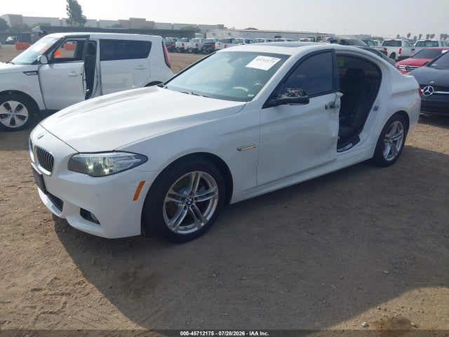 BMW 528I 2016 WBA5A5C55GD526907 Image 2