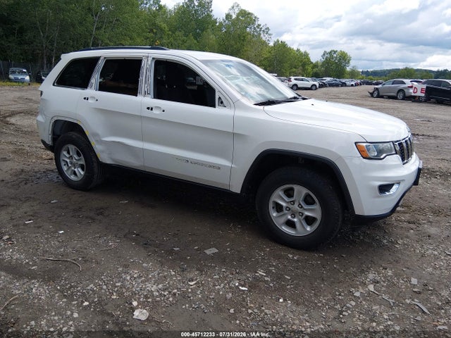Продаж на аукціоні авто 2017 Jeep Grand Cherokee Laredo, vin: 1C4RJFAGXHC962772, номер лоту: 45712233