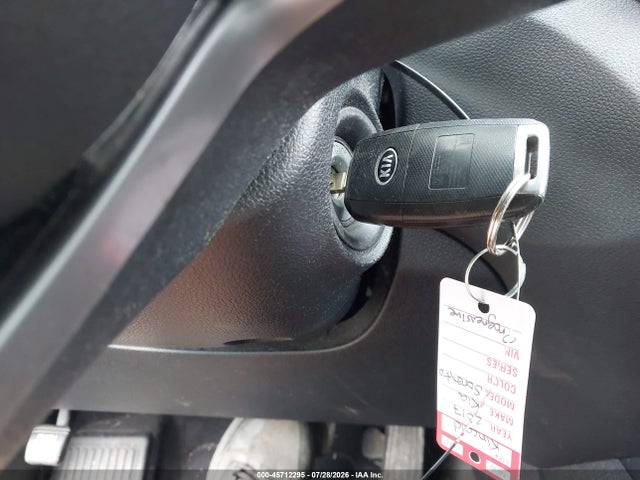 Продажа на аукционе авто 2017 Kia Sorento 2.4l Lx, vin: 5XYPG4A35HG208214, номер лота: 45712295