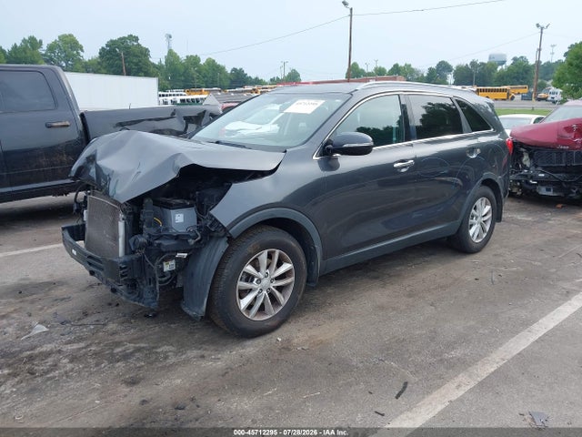 Продажа на аукционе авто 2017 Kia Sorento 2.4l Lx, vin: 5XYPG4A35HG208214, номер лота: 45712295