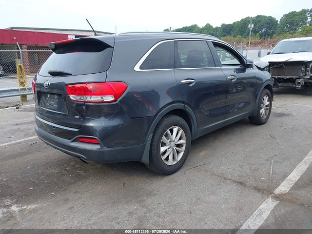 Продажа на аукционе авто 2017 Kia Sorento 2.4l Lx, vin: 5XYPG4A35HG208214, номер лота: 45712295