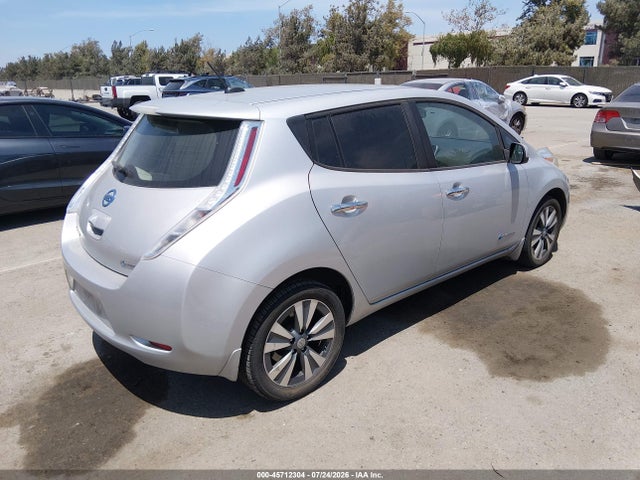 45712304 :رقم المزاد ، 1N4AZ0CP9FC323690 vin ، 2015 Nissan Leaf Sv مزاد بيع