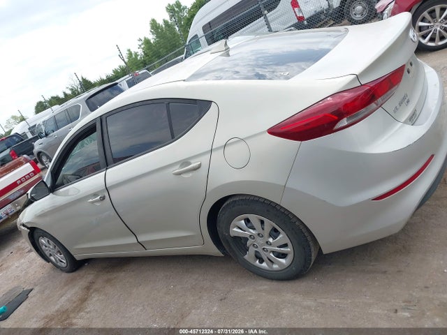Продажа на аукционе авто 2017 Hyundai Elantra Se, vin: KMHD74LF7HU078716, номер лота: 45712324
