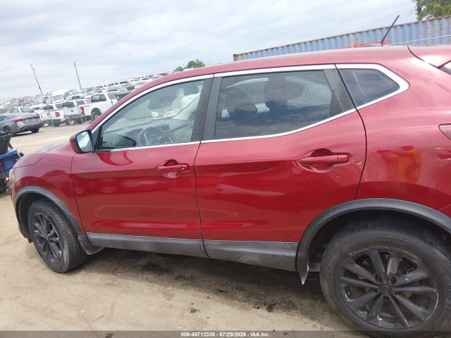 JN1BJ1CP0KW217359 Nissan Rogue Sport S