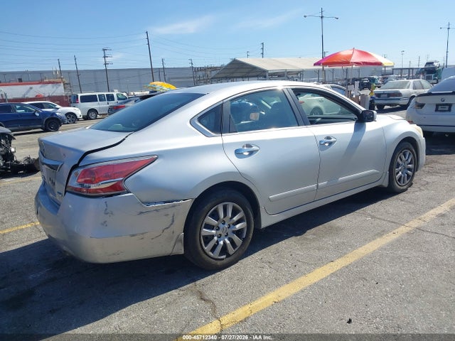 Nissan Altima 2.5 S 2014 1N4AL3AP4EC133963 Image 4