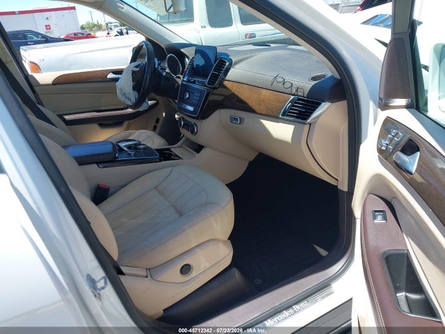 4JGDF6EE9HA957459 Mercedes-Benz Gls 450 4matic