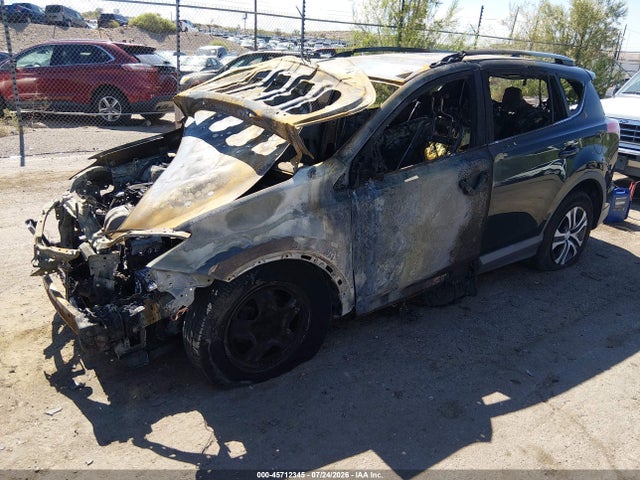 Toyota RAV4 LE 2018 2T3BFREV2JW754689 Image 2