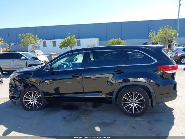 Toyota Highlander Se 2017 5TDJZRFH6HS424500 Image 14