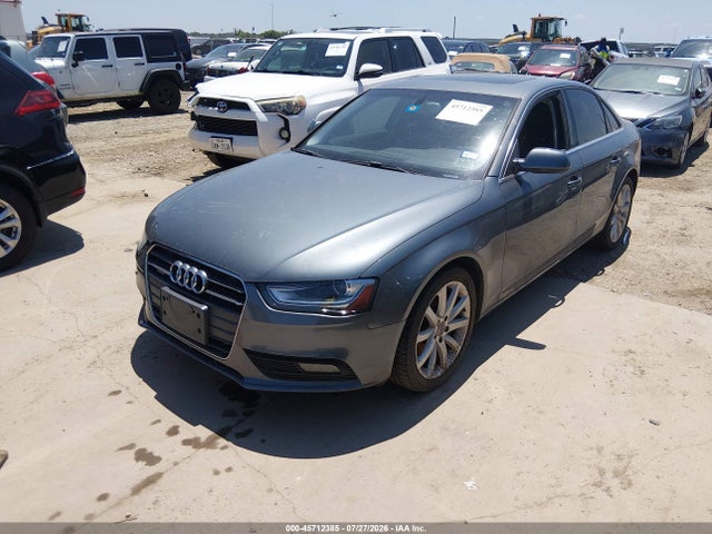 Продажа на аукционе авто 2013 Audi A4 2.0t Premium, vin: WAUFFAFL2DA140077, номер лота: 45712385
