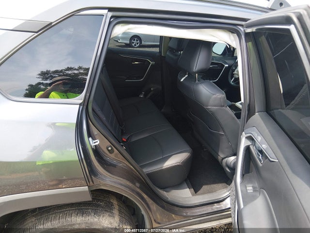 45712387 :رقم المزاد ، 2T3C1RFV3RC283571 vin ، 2024 Toyota Rav4 Xle Premium مزاد بيع