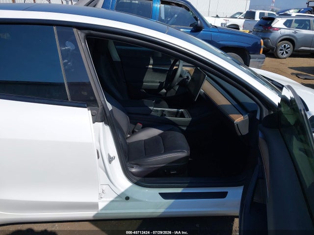Продажа на аукционе авто 2021 Tesla Model 3 Long Range Dual Motor All-wheel Drive, vin: 5YJ3E1EB1MF050475, номер лота: 45712424