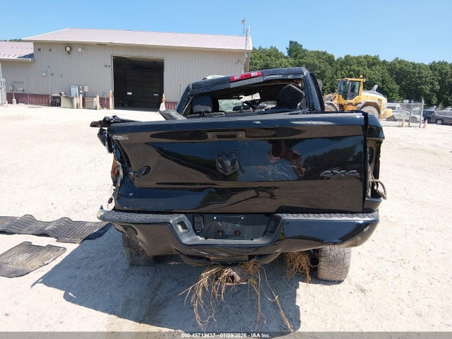45712437 :رقم المزاد ، 1C6RR7UT2FS514818 vin ، 2015 Ram 1500 Sport مزاد بيع
