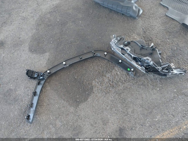 Toyota Rav4 Xle Premium 2024 2T3C1RFV7RW305697 Image 12