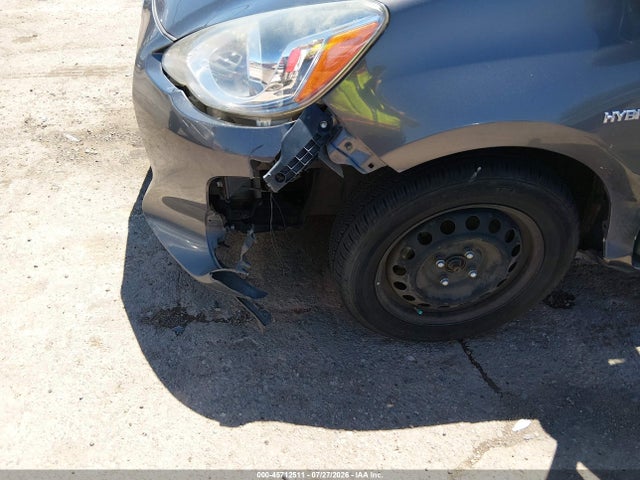 Toyota Prius C One 2015 JTDKDTB36F1103786 Image 17