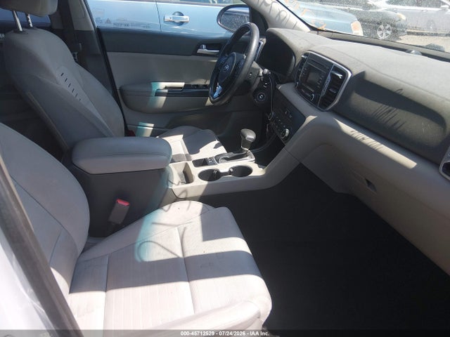 2018 Kia Sportage Lx მანქანა იყიდება აუქციონზე, vin: KNDPMCAC7J7404905, აუქციონის ნომერი: 45712529