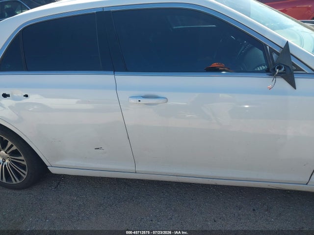 Продажа на аукционе авто 2013 Chrysler 300 300s, vin: 2C3CCABG9DH551487, номер лота: 45712575
