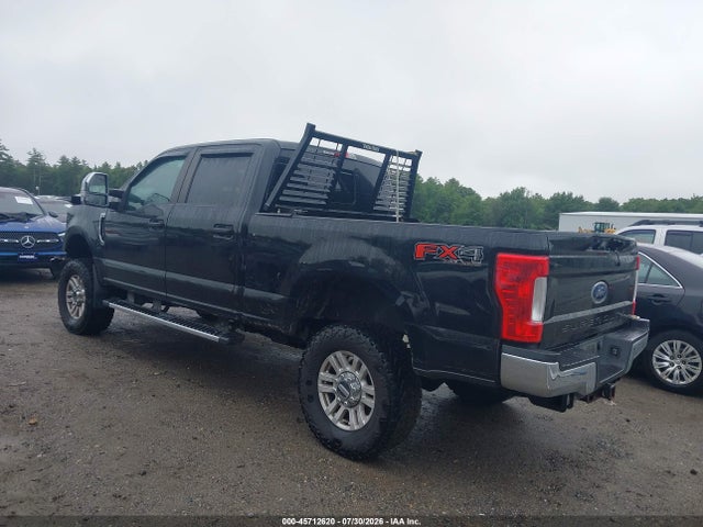 Ford F-350 Xl 2018 1FT8W3B69JEC34629 Image 3