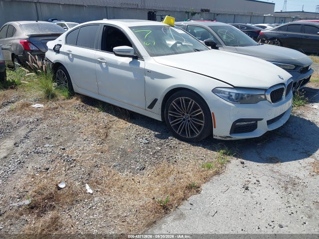 BMW 530e Iperformance 2018 WBAJA9C54JB033843 головне зображення
