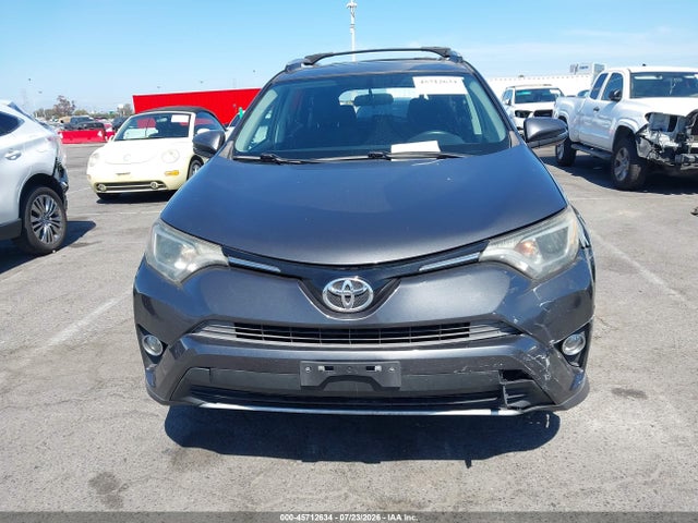 2T3WFREV7GW262413 Toyota Rav4 Xle