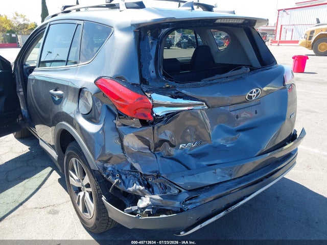 2T3WFREV7GW262413 Toyota Rav4 Xle