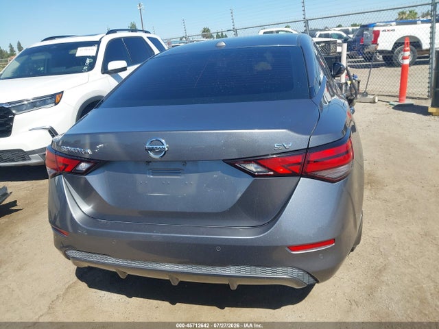 3N1AB8CV8LY217815 Nissan Sentra Sv Xtronic Cvt