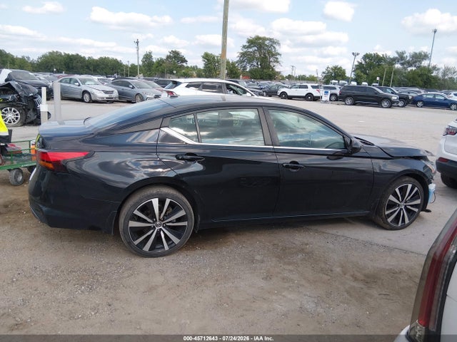 Продаж на аукціоні авто 2021 Nissan Altima Sr Intelligent Awd, vin: 1N4BL4CW9MN384933, номер лоту: 45712643