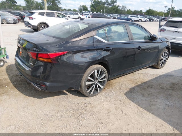Продаж на аукціоні авто 2021 Nissan Altima Sr Intelligent Awd, vin: 1N4BL4CW9MN384933, номер лоту: 45712643