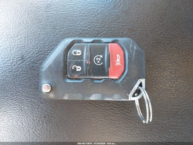 Auction sale of the 2020 Jeep Gladiator Sport S 4x4, vin: 1C6HJTAGXLL108407, lot number: 45712676