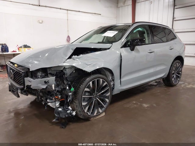45712685 :رقم المزاد ، YV4M12RM5T1389617 vin ، 2026 Volvo Xc60 B5 Ultra مزاد بيع