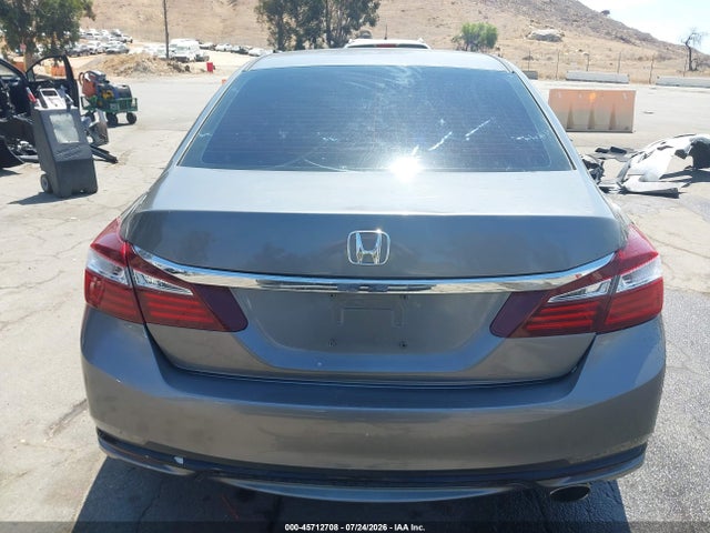Honda ACCORD LX 2017 1HGCR2F30HA283748 Image 17