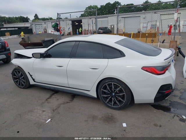 2022 Bmw M440i Gran Coupe Xdrive მანქანა იყიდება აუქციონზე, vin: WBA13AW00NFM18214, აუქციონის ნომერი: 45712711