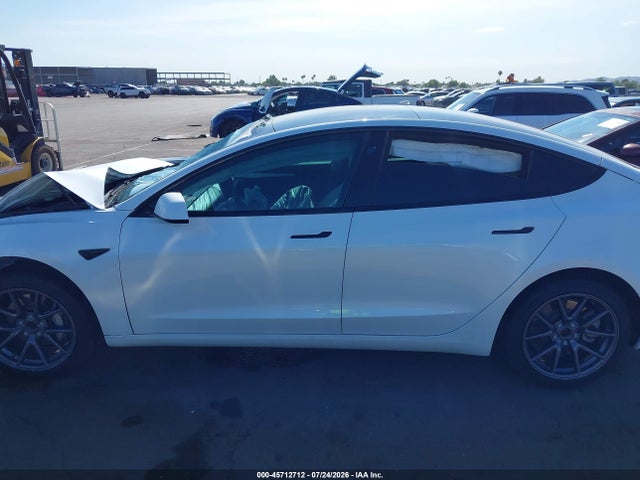 Tesla Model 3 Standard Range Plus Rear-wheel Drive 2021 5YJ3E1EA3MF994320 Image 15