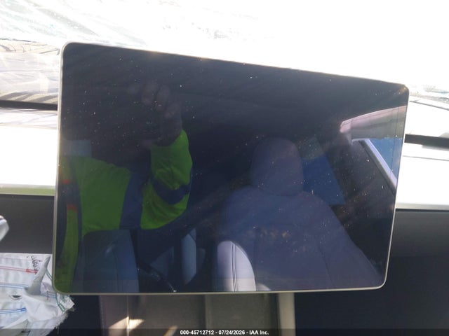 Tesla Model 3 Standard Range Plus Rear-wheel Drive 2021 5YJ3E1EA3MF994320 Image 18